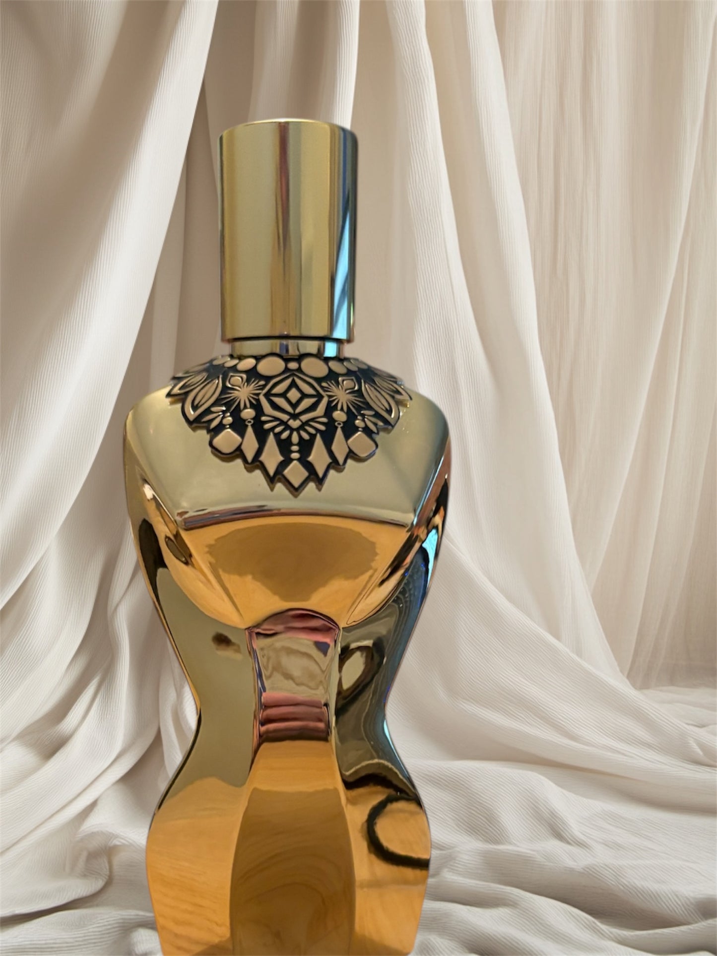 Valéria Divine Femme Volare – Parfum Féminin Divin et Envoûtant 100 ml